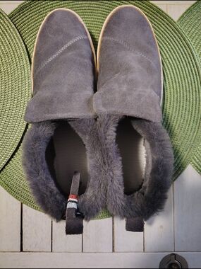 Toms Gray Suede Fur-Lined Slip-On Shoes